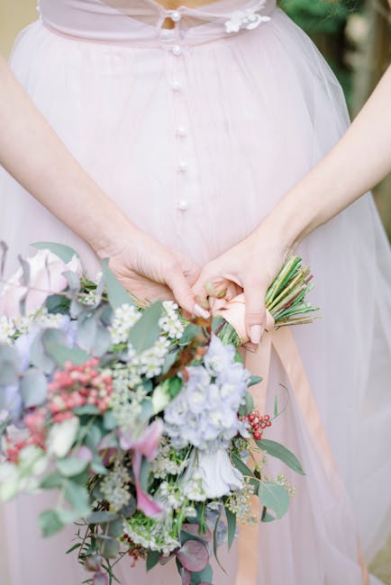 Arrange Seasonal Flowers for a UK Wedding on a Budget
