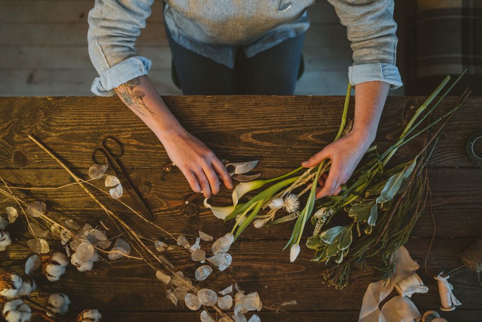DIY wedding floral material costs versus hiring a florist UK